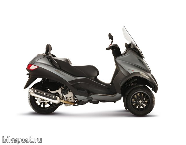 Трехколесный скутер 2010 Piaggio