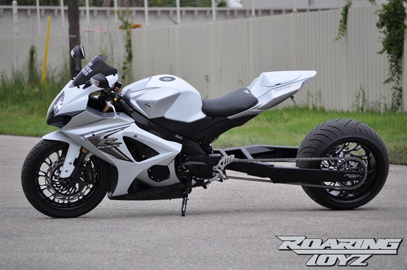 Yamaha r1 с удлиненным маятником